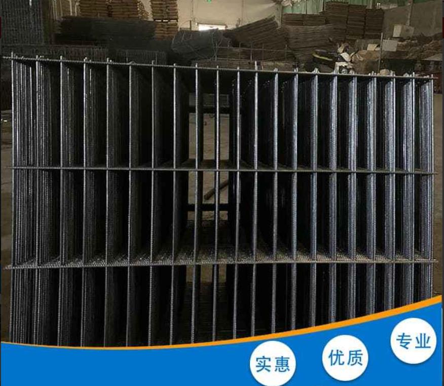 腳手架上使用鋼笆網(wǎng)有什么優(yōu)勢(shì)？
